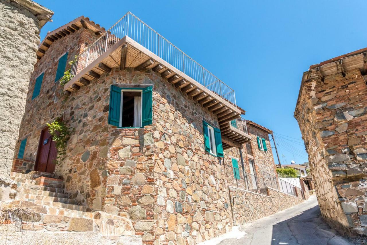 Penzion Farmakas Living Exteriér fotografie