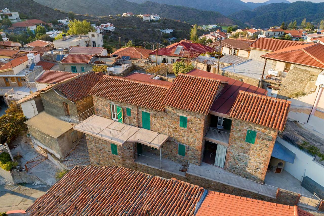 Penzion Farmakas Living Exteriér fotografie