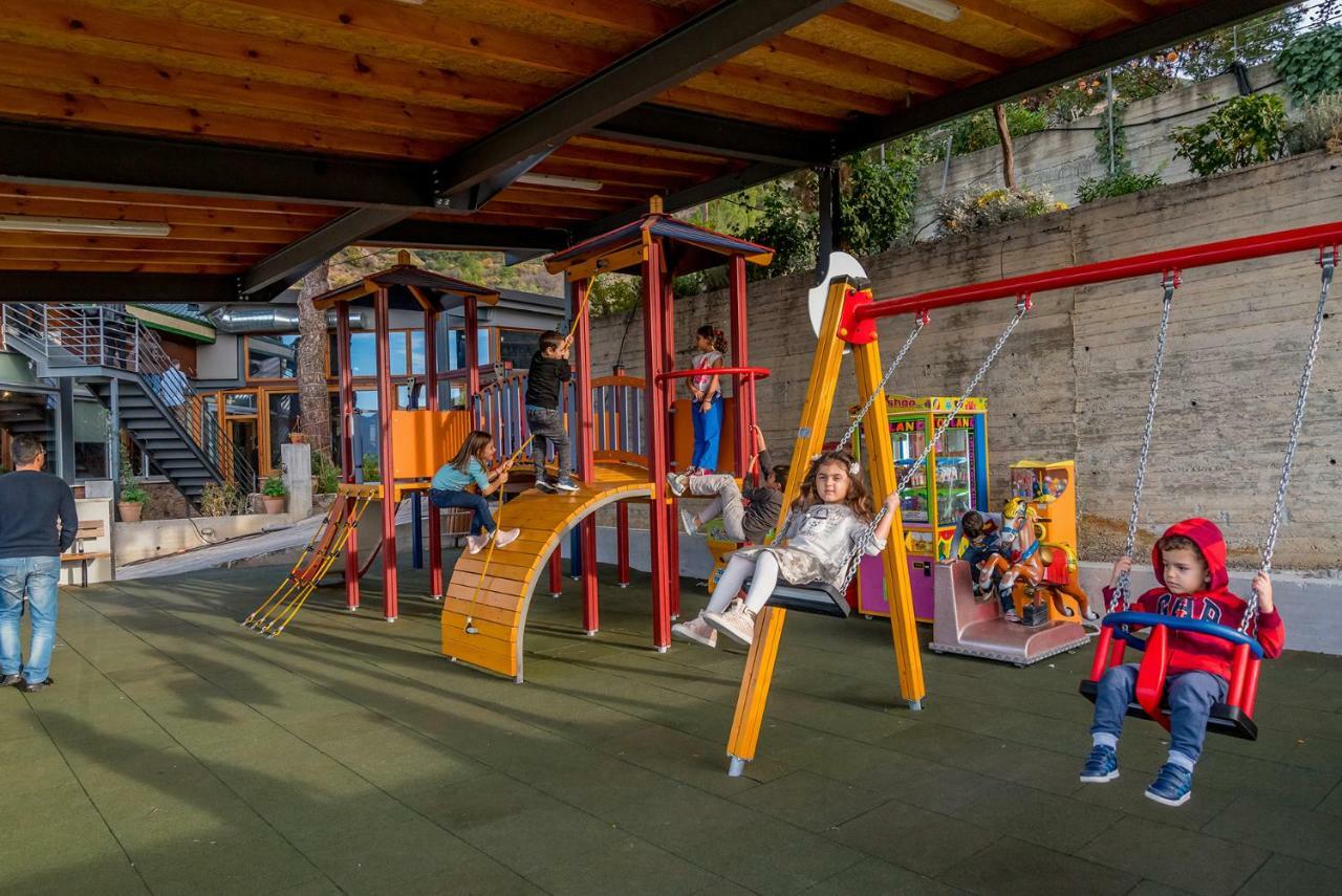 Penzion Farmakas Living Exteriér fotografie